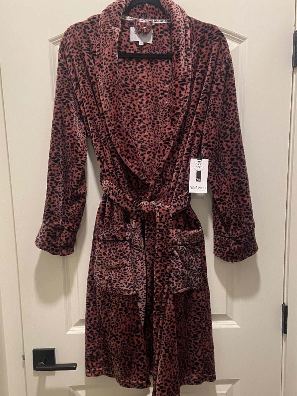 Nine West Leopard Print So Soft Robe NWT